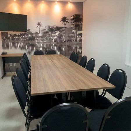 Real Hotel Sete Lagoas Exterior foto