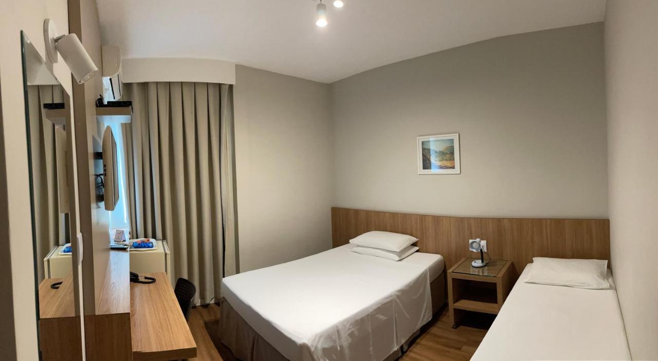 Real Hotel Sete Lagoas Exterior foto