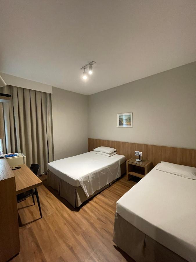 Real Hotel Sete Lagoas Exterior foto